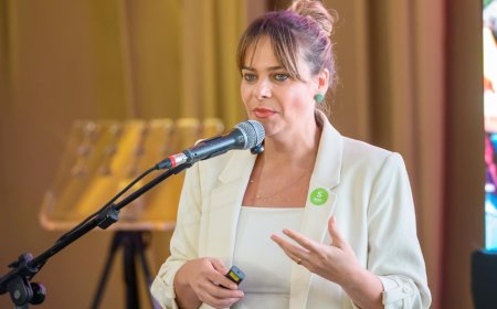 Bárbara Botega articula projeto de desenvolvimento para Minas em visita a  Lapinha da Serra e Conceição do Mato Dentro