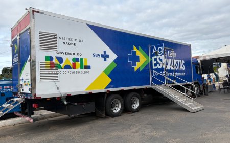 Carreta de saúde da mulher inicia atendimentos em Serro