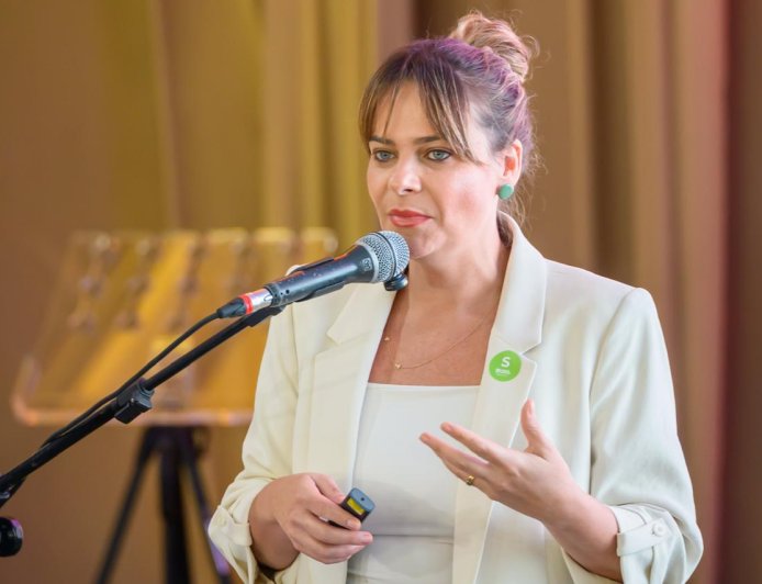 Bárbara Botega articula projeto de desenvolvimento para Minas em visita a  Lapinha da Serra e Conceição do Mato Dentro